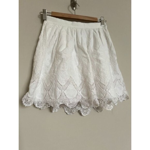 NWT GAP White Floral Skirt - Size 10 - Picture 3 of 9